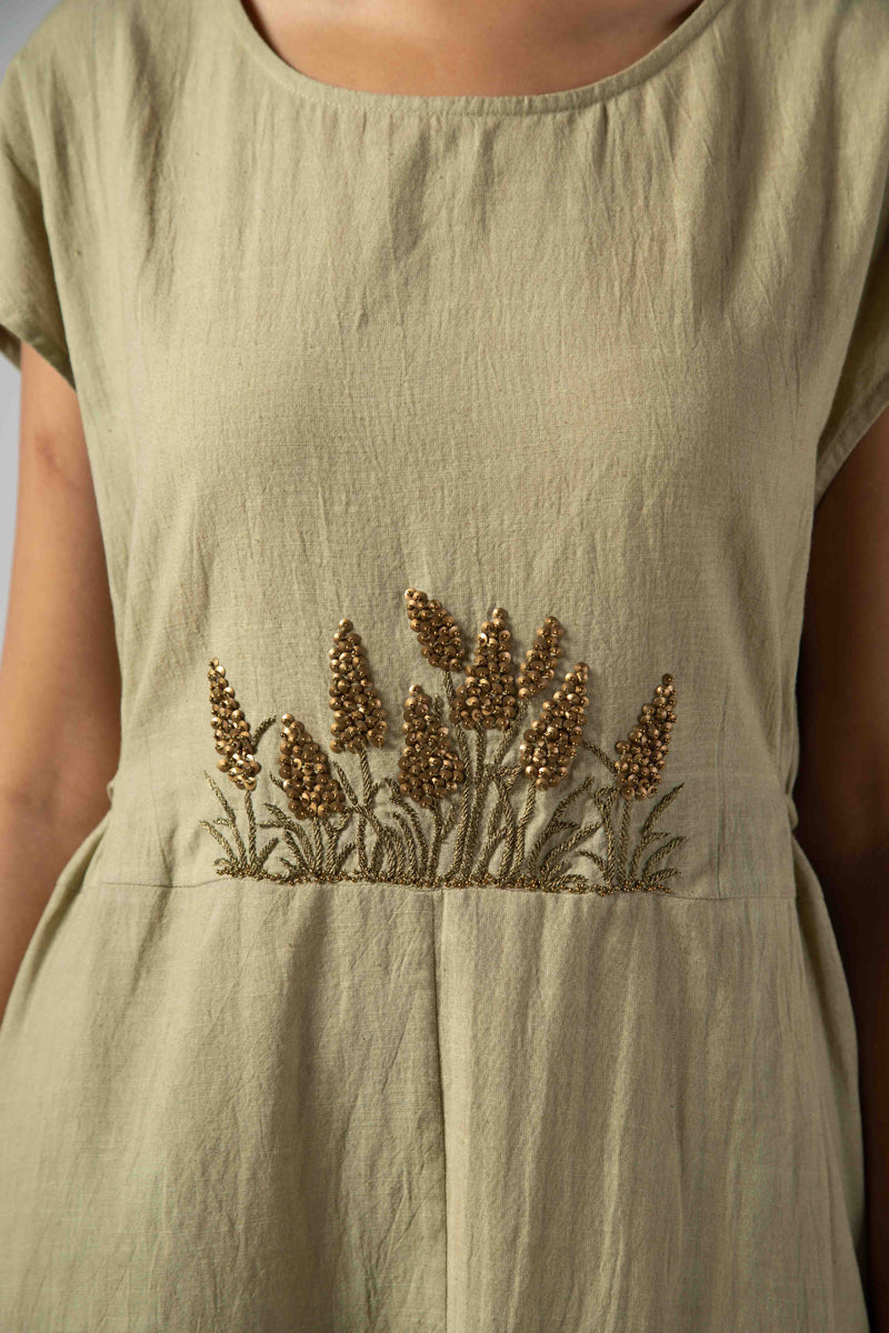 Green dress with drawstring