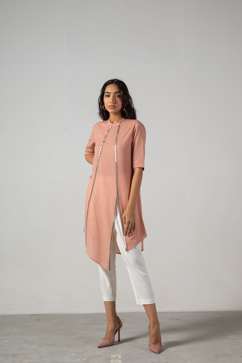 Old rose slant top