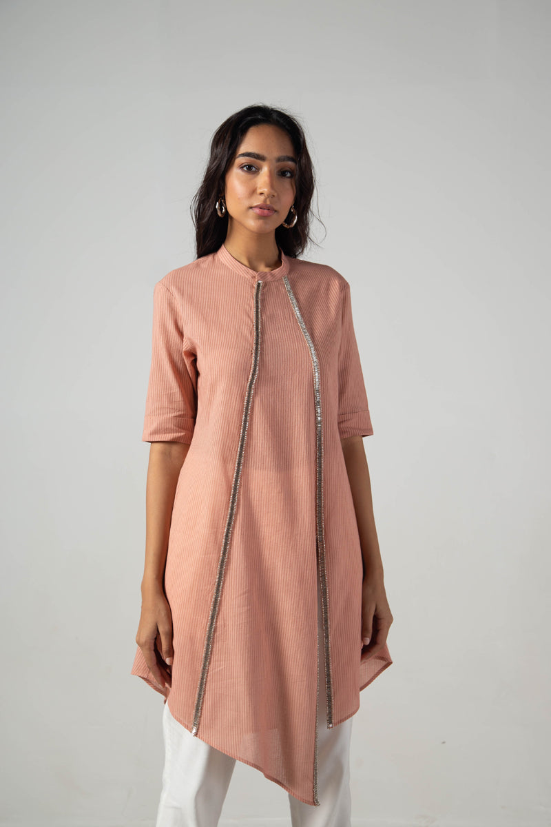 Old rose slant top