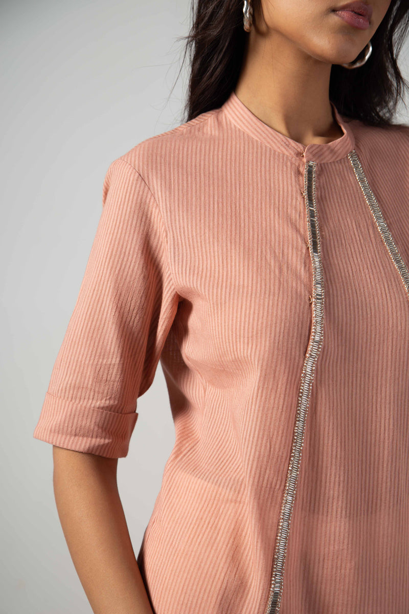 Old rose slant top