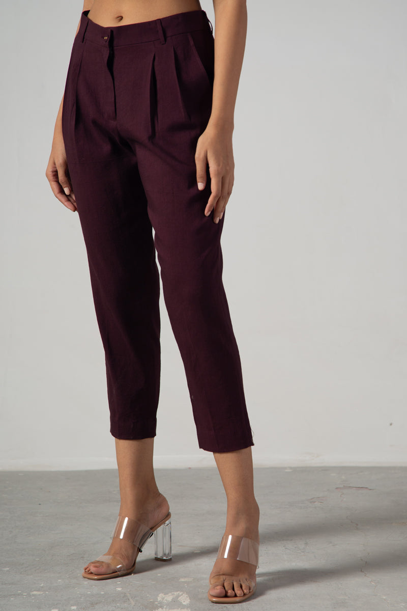 wine straight fit pleated pants