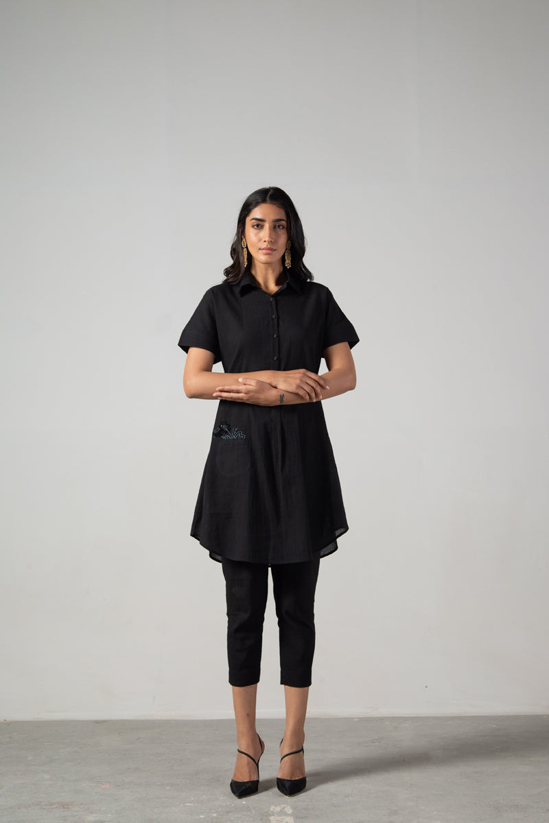 Black top with patch pocket